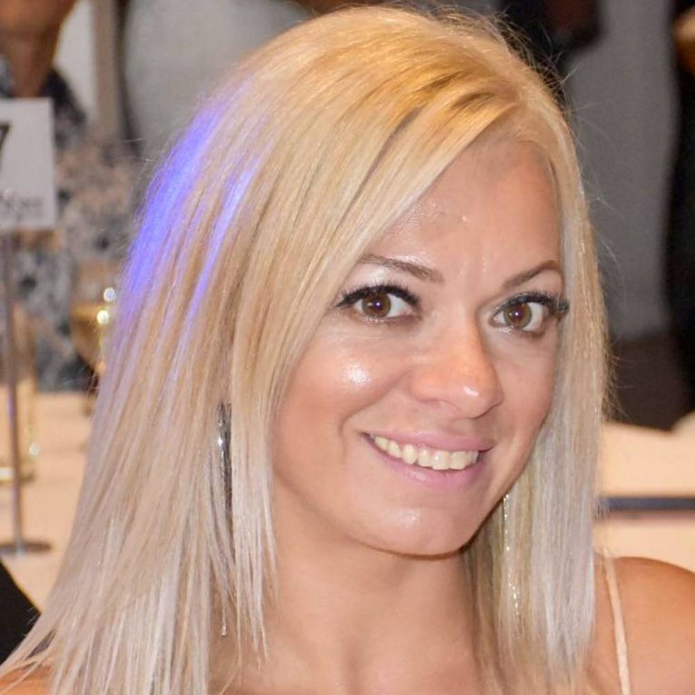 Meet your Posher, Aline